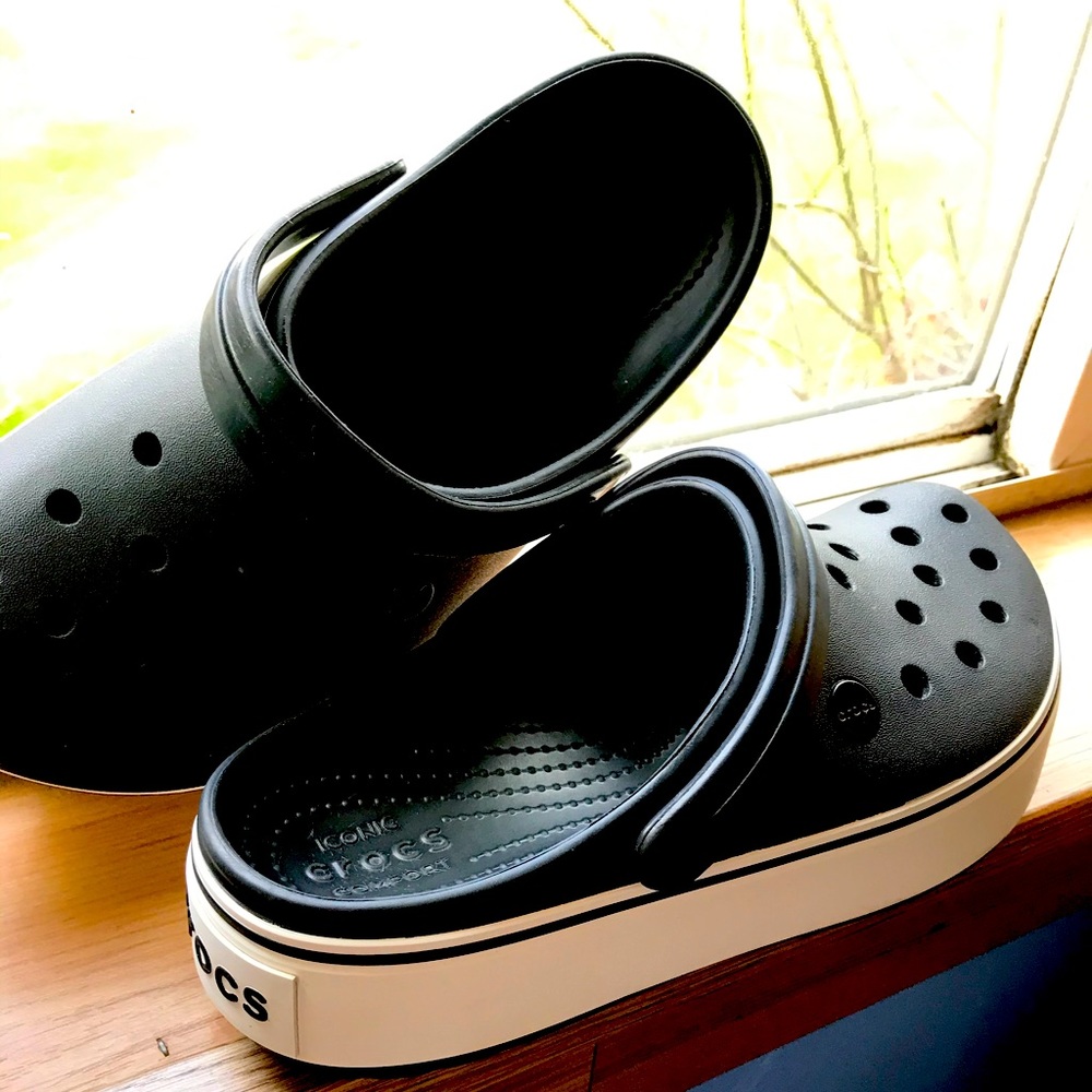Platform Crocs